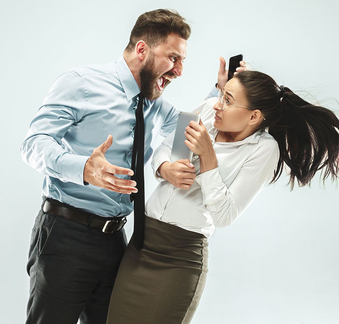 Principalele cauze ale conflictelor de muncă: